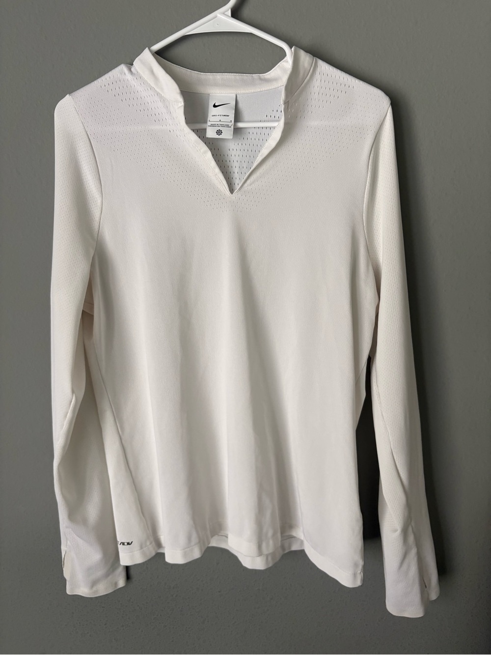 Nike Dri-FIT ADV Women's White Long Sleeve Golf/Tennis Pullover Size Large